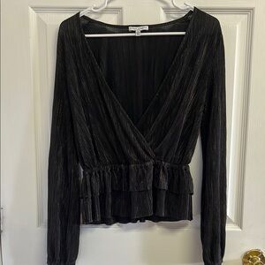 Maison d’Amelie Elegant Black Long Sleeve Top
